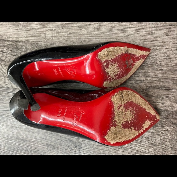 Black Louboutin heels - Picture 3 of 3